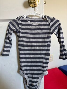 Simple Joys Gray and Charcoal Striped Long-Sleeve Baby Bodysuit